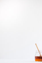 Load image into Gallery viewer, 100% Raw Honey Multiflora 500g (Glass Jar)